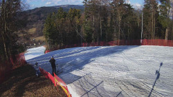 Prostřední část sjezdovky a snowpark