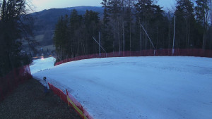 Skiareál Karolinka - Prostřední část sjezdovky a snowpark - 13.3.2026 v 18:10 Skiareál Karolinka - Prostřední část sjezdovky a snowpark - 13.3.2026 v 18:10
