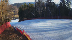 Prostřední část sjezdovky a snowpark