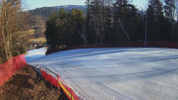 Prostřední část sjezdovky a snowpark