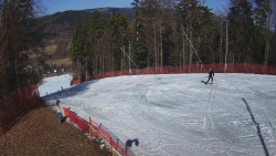 Prostřední část sjezdovky a snowpark