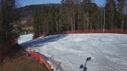 Prostřední část sjezdovky a snowpark