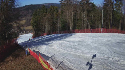 Prostřední část sjezdovky a snowpark