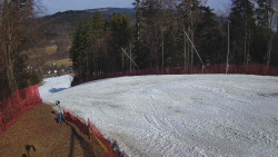 Prostřední část sjezdovky a snowpark