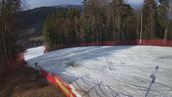 Prostřední část sjezdovky a snowpark