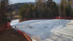 Prostřední část sjezdovky a snowpark