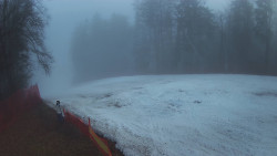Prostřední část sjezdovky a snowpark