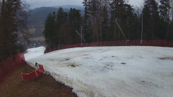Prostřední část sjezdovky a snowpark