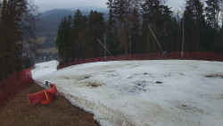Prostřední část sjezdovky a snowpark