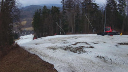Prostřední část sjezdovky a snowpark