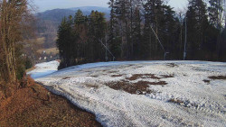 Prostřední část sjezdovky a snowpark