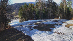 Prostřední část sjezdovky a snowpark