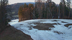 Prostřední část sjezdovky a snowpark