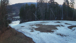 Skiareál Karolinka - Prostřední část sjezdovky a snowpark - 19.3.2026 v 06:02 Skiareál Karolinka - Prostřední část sjezdovky a snowpark - 19.3.2026 v 06:02