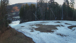 Skiareál Karolinka - Prostřední část sjezdovky a snowpark - 19.3.2026 v 06:15 Skiareál Karolinka - Prostřední část sjezdovky a snowpark - 19.3.2026 v 06:15
