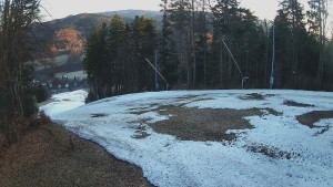 Skiareál Karolinka - Prostřední část sjezdovky a snowpark - 19.3.2026 v 06:20 Skiareál Karolinka - Prostřední část sjezdovky a snowpark - 19.3.2026 v 06:20