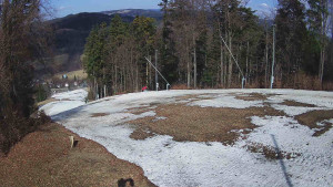 Skiareál Karolinka - Prostřední část sjezdovky a snowpark - 19.3.2026 v 12:10 Skiareál Karolinka - Prostřední část sjezdovky a snowpark - 19.3.2026 v 12:10