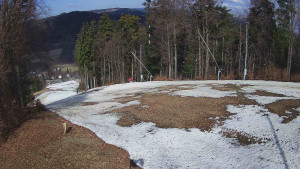 Skiareál Karolinka - Prostřední část sjezdovky a snowpark - 19.3.2026 v 12:35 Skiareál Karolinka - Prostřední část sjezdovky a snowpark - 19.3.2026 v 12:35