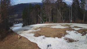 Skiareál Karolinka - Prostřední část sjezdovky a snowpark - 19.3.2026 v 13:10 Skiareál Karolinka - Prostřední část sjezdovky a snowpark - 19.3.2026 v 13:10
