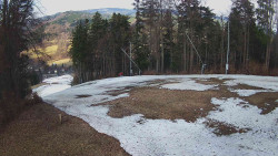 Prostřední část sjezdovky a snowpark