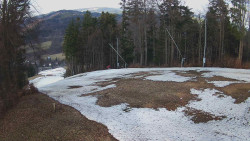 Prostřední část sjezdovky a snowpark