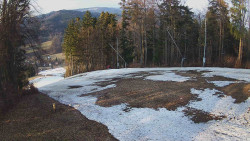 Prostřední část sjezdovky a snowpark