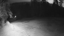 Prostřední část sjezdovky a snowpark