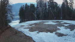 Prostřední část sjezdovky a snowpark
