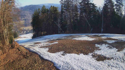 Prostřední část sjezdovky a snowpark