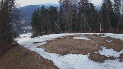 Prostřední část sjezdovky a snowpark