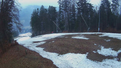 Prostřední část sjezdovky a snowpark