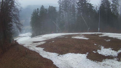 Prostřední část sjezdovky a snowpark