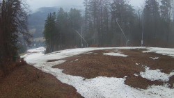 Prostřední část sjezdovky a snowpark