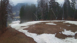 Prostřední část sjezdovky a snowpark