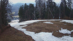 Prostřední část sjezdovky a snowpark