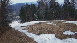 Prostřední část sjezdovky a snowpark