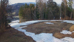 Prostřední část sjezdovky a snowpark