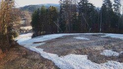 Prostřední část sjezdovky a snowpark
