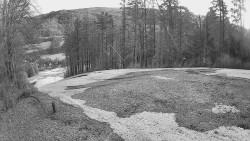 Prostřední část sjezdovky a snowpark