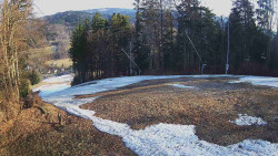 Prostřední část sjezdovky a snowpark