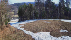 Prostřední část sjezdovky a snowpark