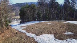 Prostřední část sjezdovky a snowpark