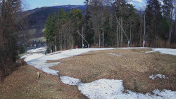 Prostřední část sjezdovky a snowpark
