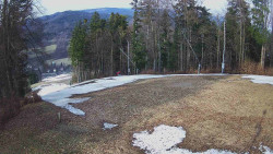 Prostřední část sjezdovky a snowpark