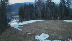 Prostřední část sjezdovky a snowpark