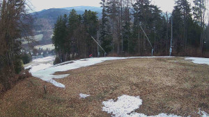 Skiareál Karolinka - Prostřední část sjezdovky a snowpark - 25.3.2026 v 06:32 Skiareál Karolinka - Prostřední část sjezdovky a snowpark - 25.3.2026 v 06:32
