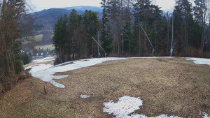 Skiareál Karolinka - Prostřední část sjezdovky a snowpark - 25.3.2026 v 08:50 Skiareál Karolinka - Prostřední část sjezdovky a snowpark - 25.3.2026 v 08:50