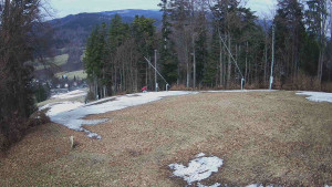 Skiareál Karolinka - Prostřední část sjezdovky a snowpark - 25.3.2026 v 12:25 Skiareál Karolinka - Prostřední část sjezdovky a snowpark - 25.3.2026 v 12:25