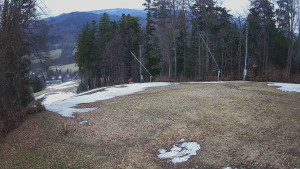 Skiareál Karolinka - Prostřední část sjezdovky a snowpark - 25.3.2026 v 14:02 Skiareál Karolinka - Prostřední část sjezdovky a snowpark - 25.3.2026 v 14:02