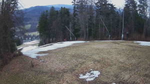 Skiareál Karolinka - Prostřední část sjezdovky a snowpark - 25.3.2026 v 14:32 Skiareál Karolinka - Prostřední část sjezdovky a snowpark - 25.3.2026 v 14:32